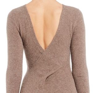 Whistler V-back Sweater